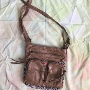 Xhilaration brand brown pleather tribal printpurse